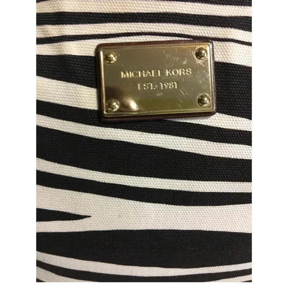 Michael kors beige black canvas shoulder handbag - Picture 5 of 9